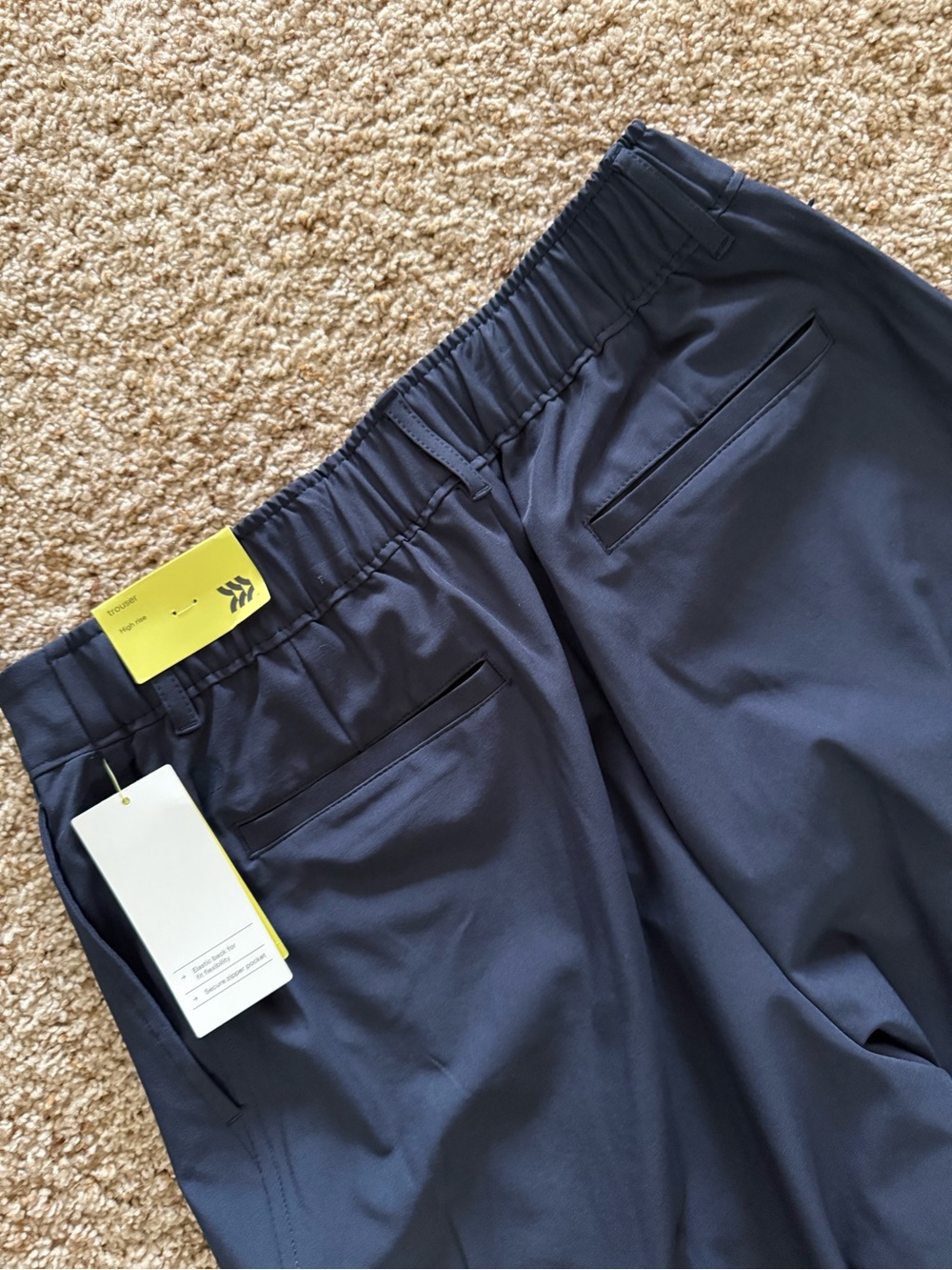 NWT All in Motion High Rise Woven Trousers Navy Blue Size Small - Picture 10 of 13